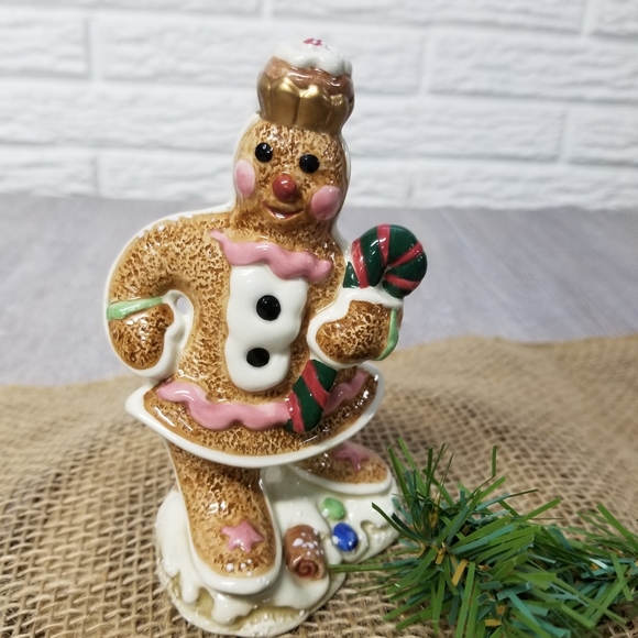 Fitz and Floyd gingerbread man salt & pepper shakers - Picture 5 of 10